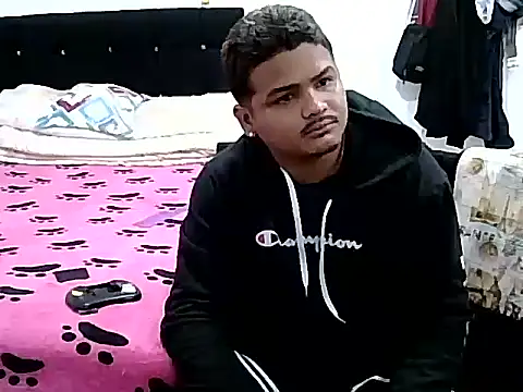 Boycuriousxxx online show from 14, 12, 2025