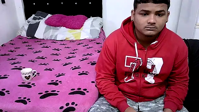 Boycuriousxxx online show from 28, 2, 2026