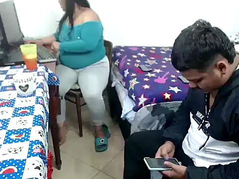 Boycuriousxxx online show from 17, 1, 2026