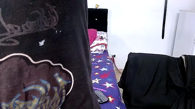 Boycuriousxxx online show from 18, 3, 2026