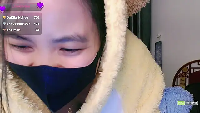 Snapshot of Na_baby chatting on 8, 3, 2025 Na baby online show from 8, 3, 2025