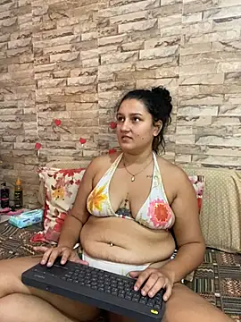 Snapshot of saray_gomez22 chatting on 16, 2, 2025 saray gomez22 online show from 16, 2, 2025