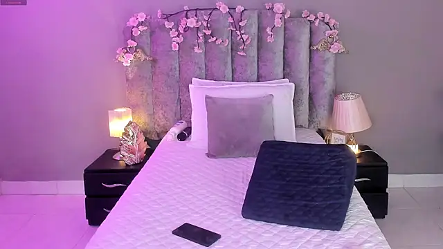 Chleo   online show from 28, 2, 2026