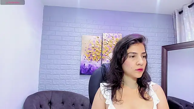Miranda doll  online show from 26, 2, 2025