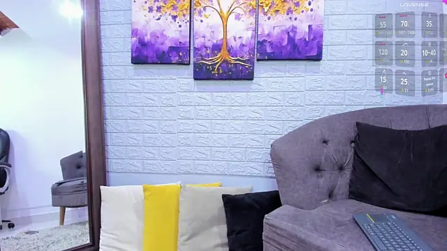 Miranda doll  online show from 22, 3, 2026