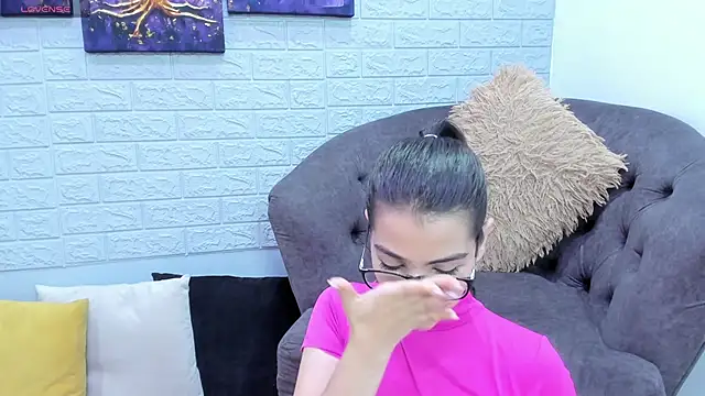 Miranda doll  online show from 11, 11, 2025