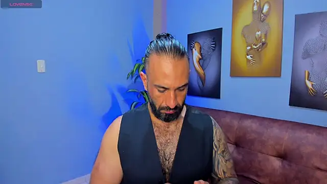 mr maik online show from 5, 10, 2025