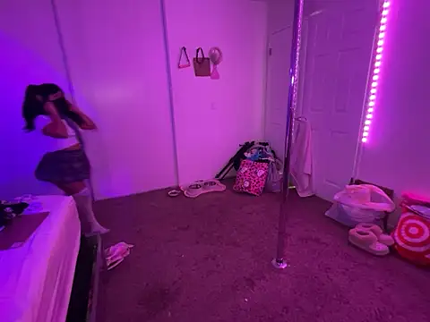 Onlypawzz online show from 28, 2, 2026