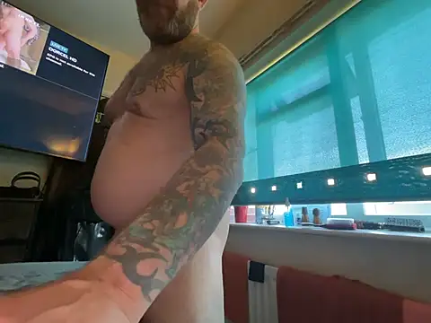 Snapshot of Tattooednakedguy chatting on 7, 4, 2026 Tattooednakedguy online show from 7, 4, 2026