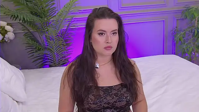 TrishaWinslet online show from 14, 11, 2025