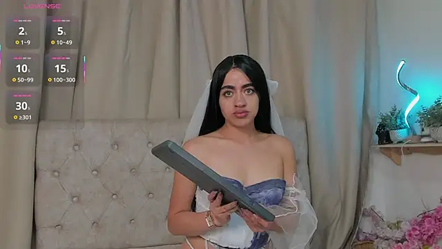 KasiaNoir  online show from 28, 10, 2025