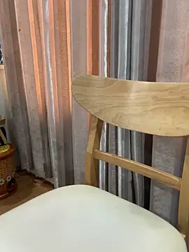 Jennie-- online show from 27, 2, 2025