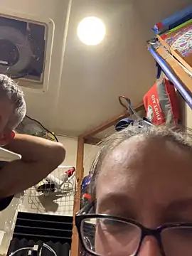 ILUV2TUCHMYKITTY online show from 5, 12, 2025