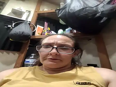 Snapshot of ILUV2TUCHMYKITTY chatting on 23, 9, 2025 ILUV2TUCHMYKITTY online show from 23, 9, 2025