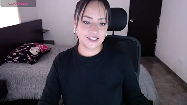 jjulietha95 online show from 22, 2, 2026