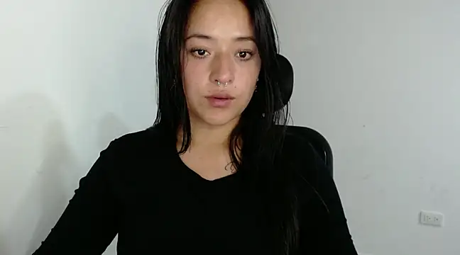 jjulietha95 online show from 26, 1, 2025