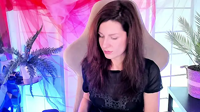 Snapshot of April_o_Nill chatting on 14, 11, 2025 April o Nill online show from 14, 11, 2025