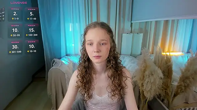  Rose Charming  online show from 23, 1, 2025
