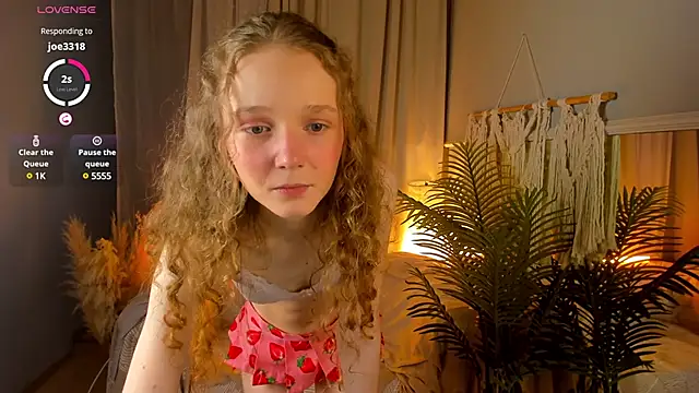  Rose Charming  online show from 31, 1, 2025