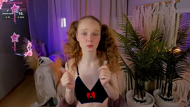  Rose Charming  online show from 29, 1, 2025