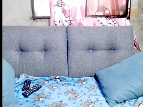 Snapshot of dirtyxgirlxxxschoolgirl chatting on 2, 12, 2025 dirtyxgirlxxxschoolgirl online show from 2, 12, 2025