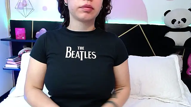 DanniAbbey online show from 6, 3, 2026