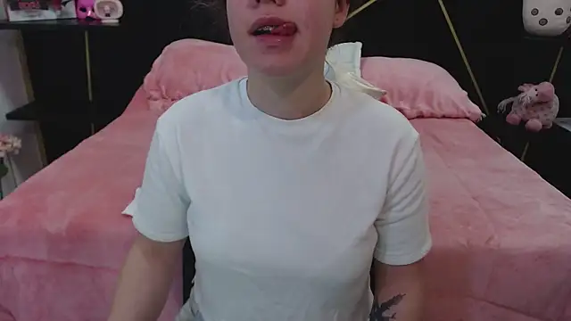 DanniAbbey online show from 10, 3, 2025