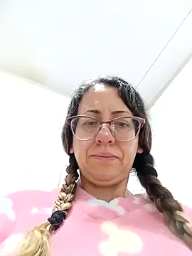 miss hanna07 online show from 25, 11, 2025