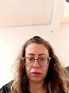 miss hanna07 online show from 2, 12, 2025