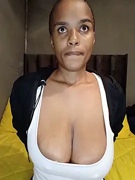SexySlenderLexy online show from 4, 6, 2026