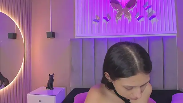 Snapshot of diosa_cristal chatting on 8, 5, 2026 diosa cristal online show from 8, 5, 2026