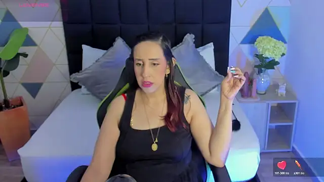 Snapshot of jadde13_ chatting on 20, 11, 2025 jadde13 online show from 20, 11, 2025