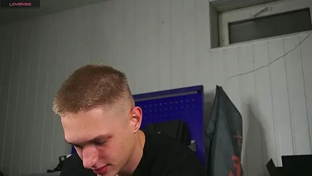 dustyn fox online show from 15, 10, 2025