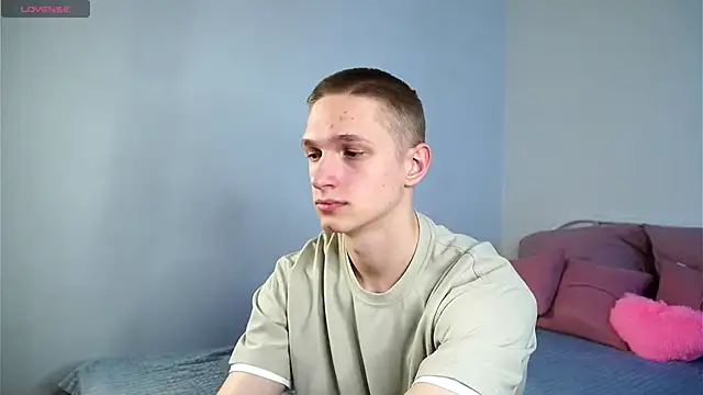 dustyn fox online show from 27, 2, 2025