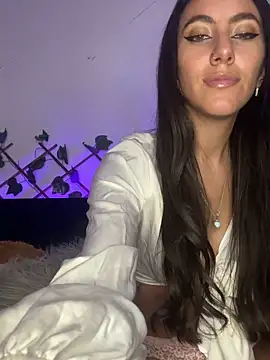 FrancellyHot online show from 6, 12, 2024