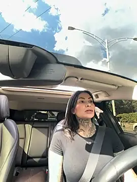 Iam Annii online show from 7, 11, 2025