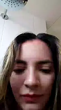 Snapshot of baby-miah chatting on 14, 12, 2024 baby-miah online show from 14, 12, 2024