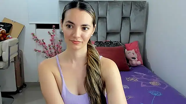 Snapshot of baby-miah chatting on 3, 12, 2024 baby-miah online show from 3, 12, 2024