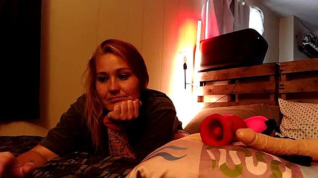 Snapshot of ashlynnstarr chatting on 27, 5, 2026 ashlynnstarr online show from 27, 5, 2026