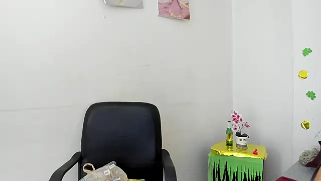 Anthonelaa   online show from 16, 3, 2026