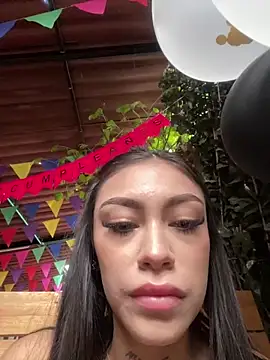 Effy Bonny online show from 14, 3, 2025