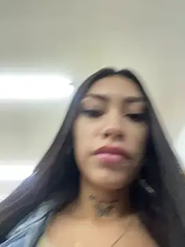 Effy Bonny online show from 17, 2, 2025