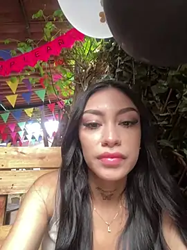 Effy Bonny online show from 12, 3, 2025
