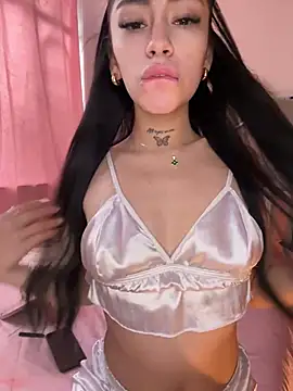 Effy Bonny online show from 12, 1, 2026