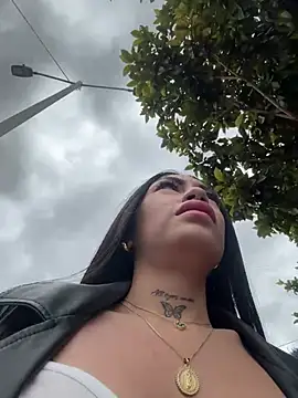 Effy Bonny online show from 14, 1, 2026