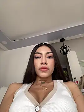 Effy Bonny online show from 10, 10, 2025