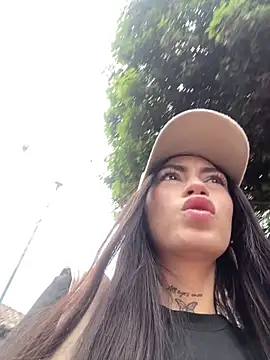 Effy Bonny online show from 14, 10, 2025