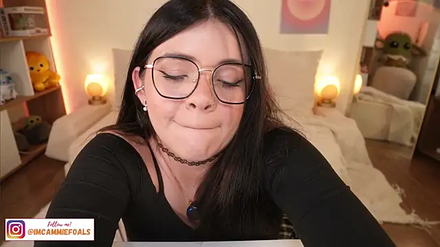 cammiefoalss online show from 23, 4, 2026