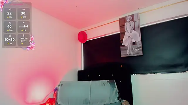 Kendall hornyy online show from 21, 7, 2026