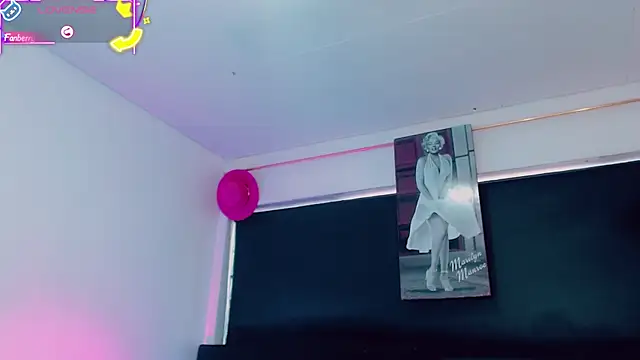 Kendall hornyy online show from 11, 6, 2026